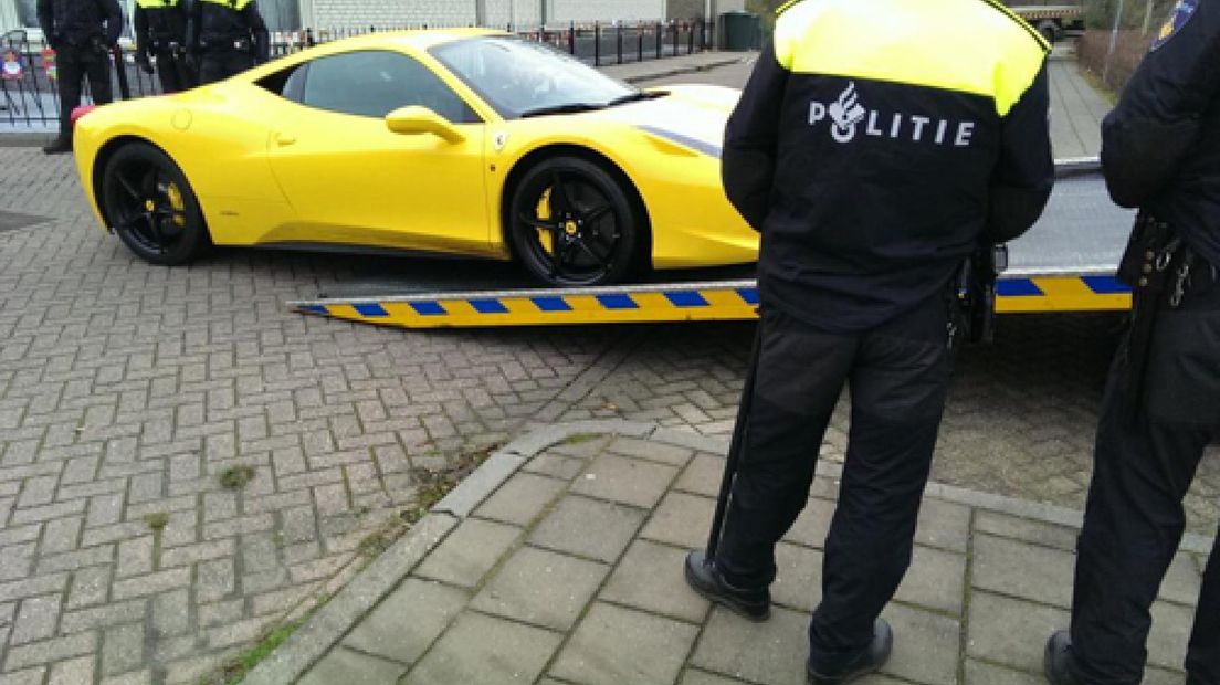 Nijmegenaren opgepakt voor autodiefstal, hennepteelt en witwassen