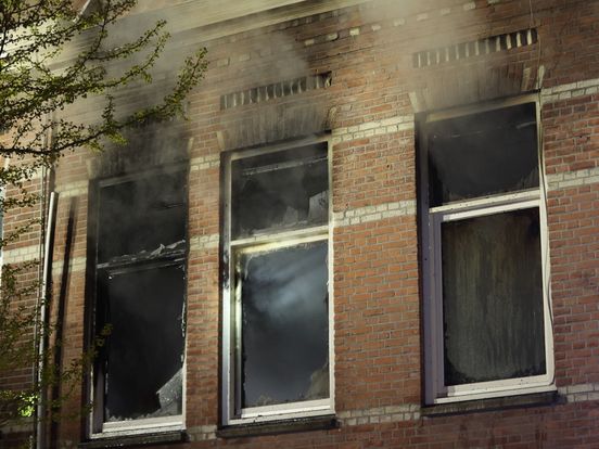 Ruzie en geschreeuw gehoord voor uitbreken woningbrand, oorzaak wordt onderzocht