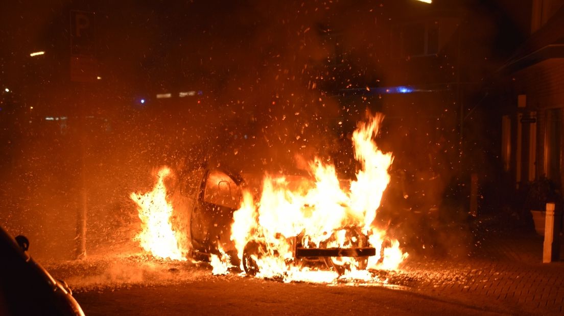 Auto uitgebrand in Goes