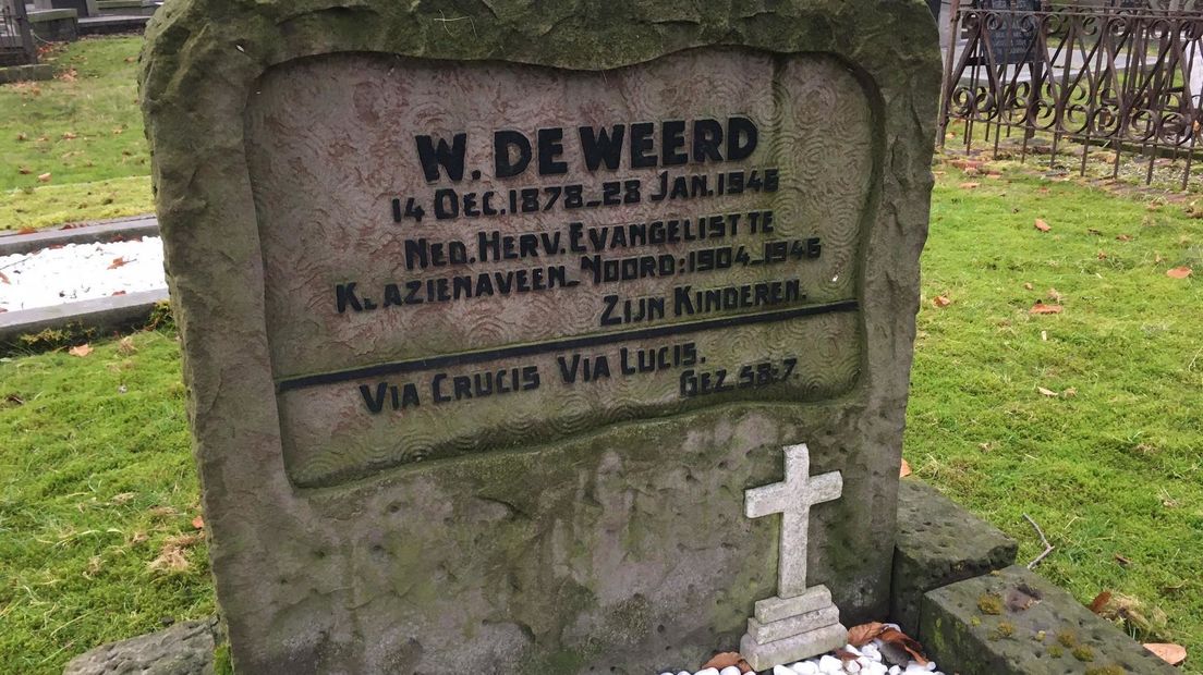 Grafsteen van Dominee Willem de Weerd