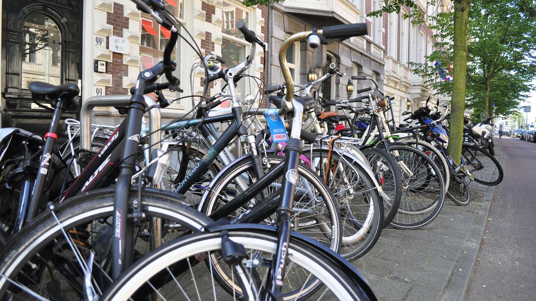 Geparkeerde fietsen, ter illustratie.