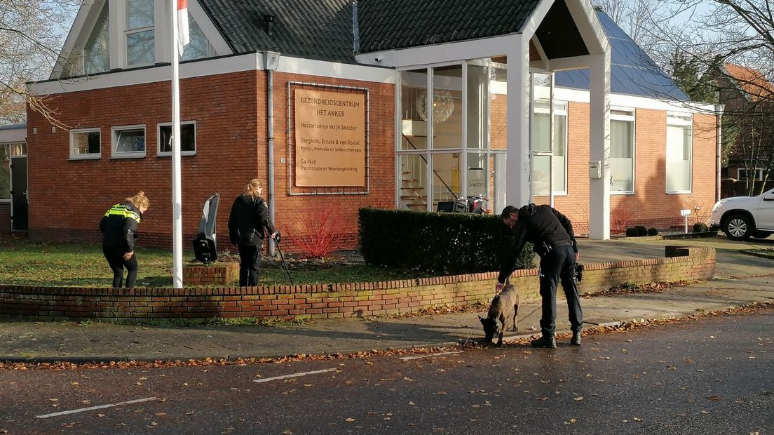 Onderzoek in de Leerinkstraat.