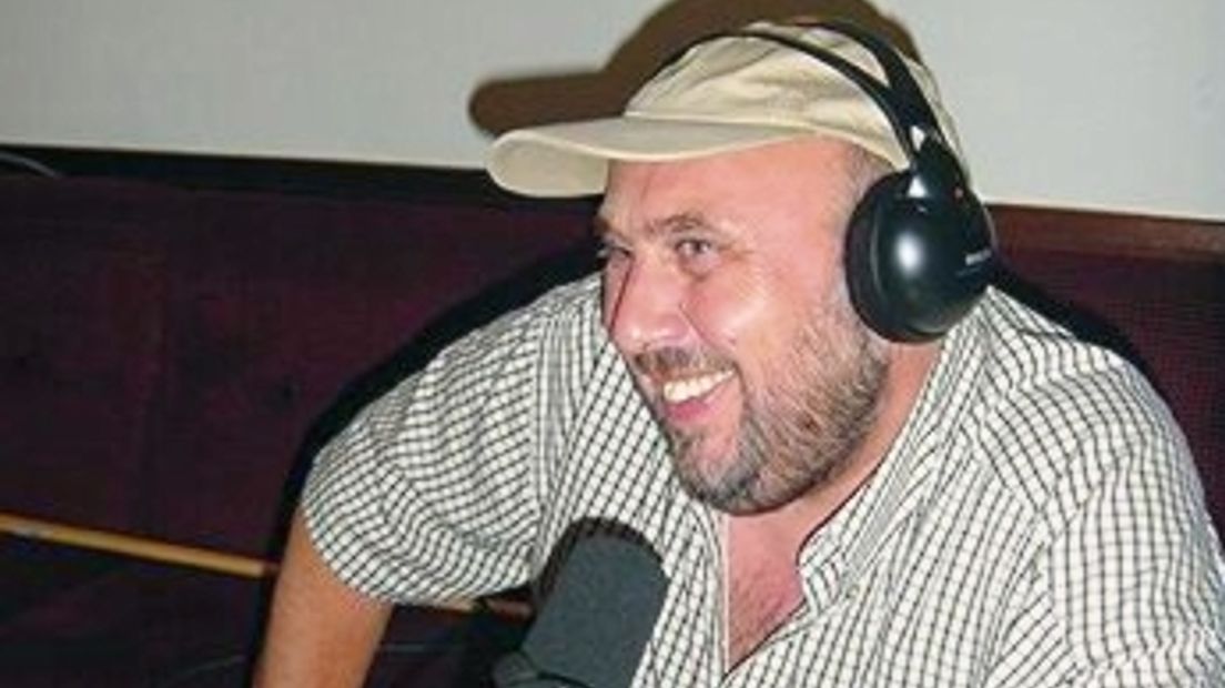 Voormalig radiopresentator Peter van Dam overleden