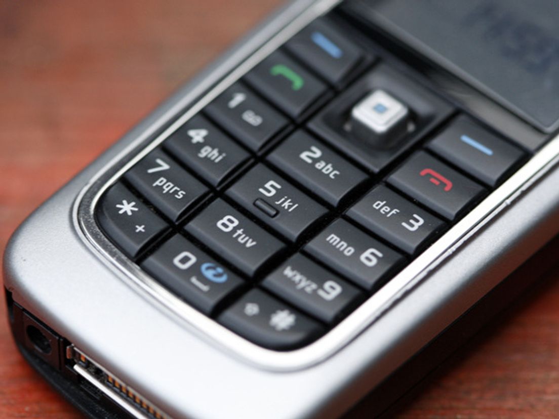 Mobiele telefoon.cropresize-1.jpg