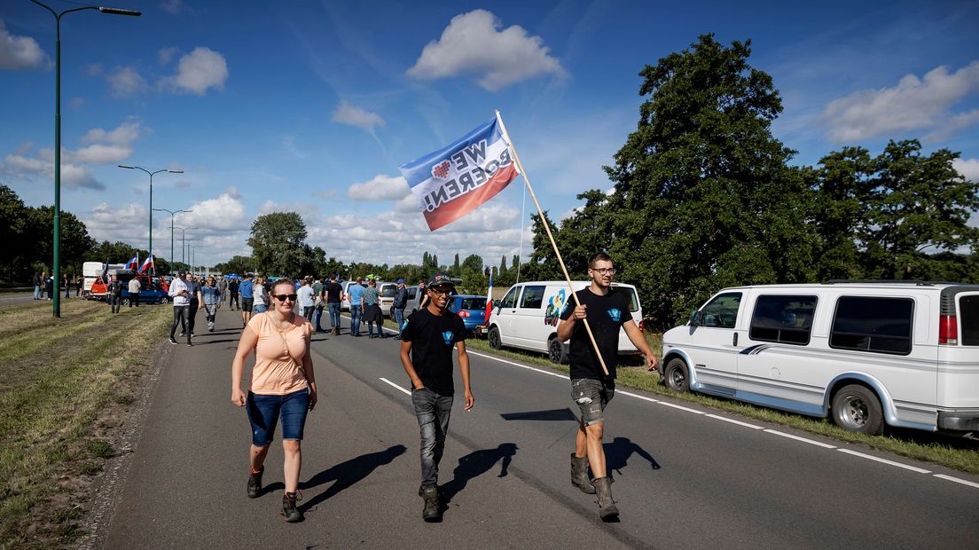 De boeren verzamelen zich op de Biltse Rading.