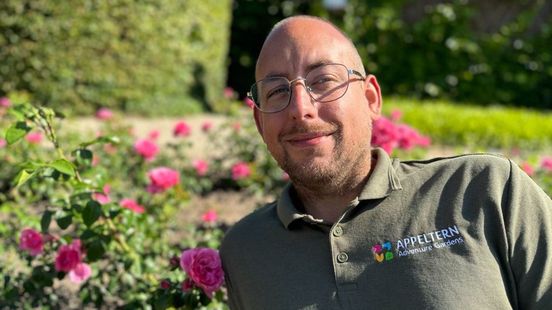 Gele plekken in het gazon? Accepteer het maar, zegt deze tuindeskundige