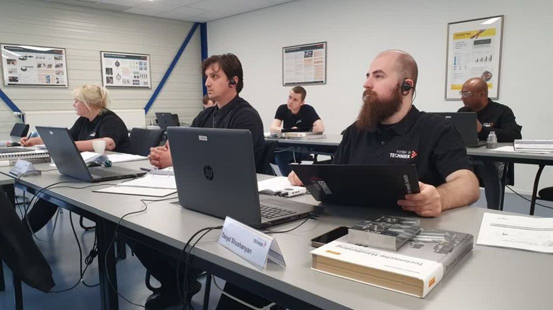 Oekraïners worden voorbereid op werk in de techniek