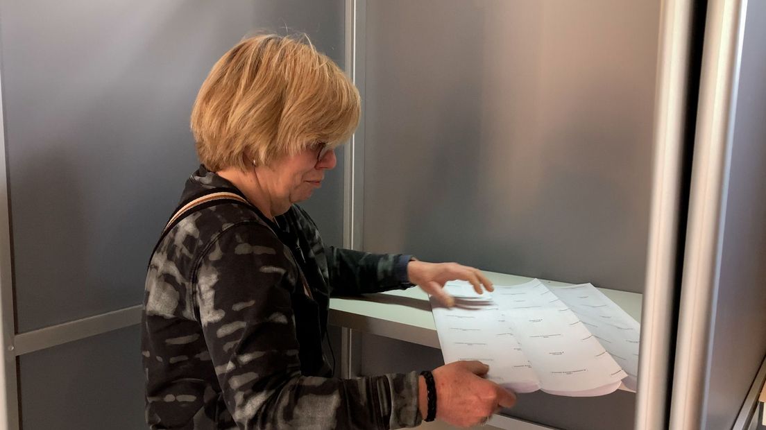 Een van de grootste ergernissen: dat grote papier dichtvouwen.