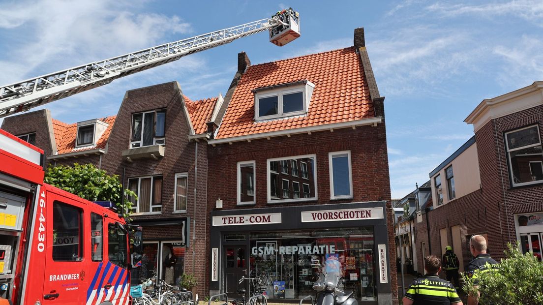 De brand woedde op een dakterras