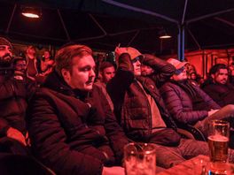 Nederlands elftal uitgeschakeld op WK voetbal, verdriet bij Oranjefans in Den Haag