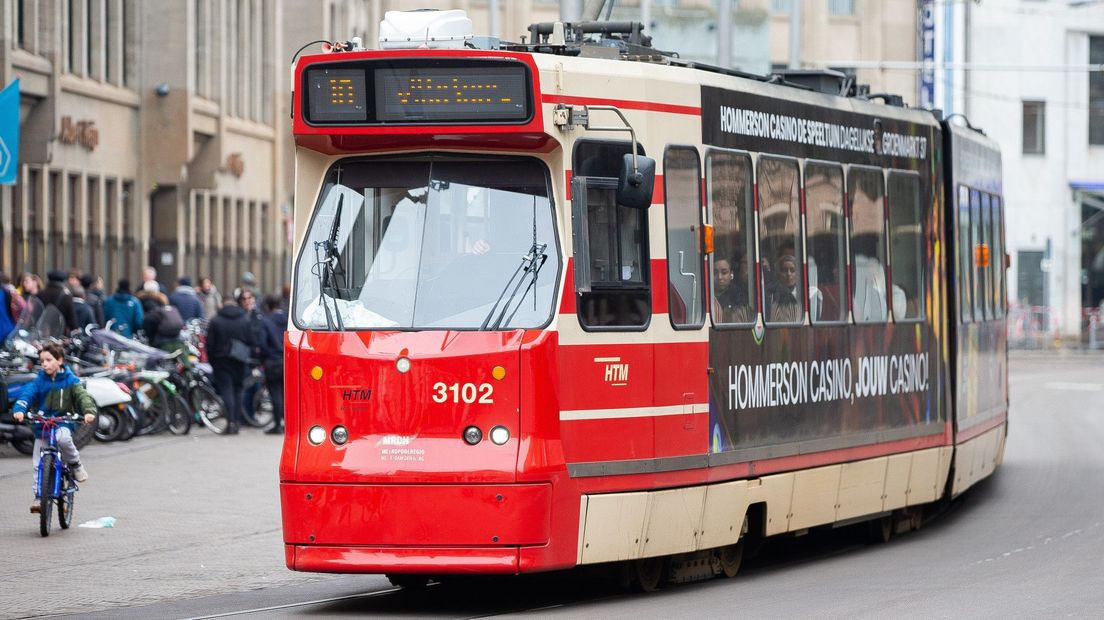 De alombekende trams die door Den Haag rijden