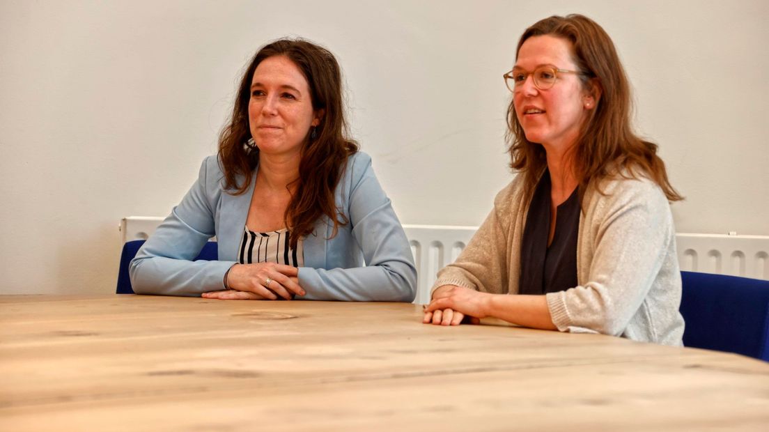 Julia Kleinrensink namens GroenLinks en Ilse Raaijmakers namens de PvdA
