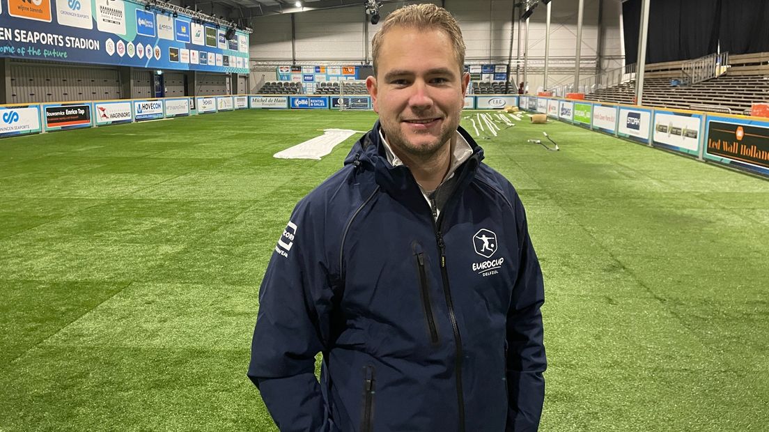 Roy Boxmeer in het tijdelijke stadion