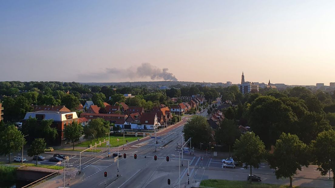 De rook gezien vanuit Amersfoort.