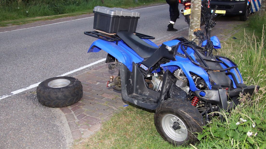 De politie onderzoekt eenzijdig ongeluk met quad in Ellemeet