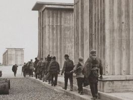 Gedenkteken voor arbeiders die omkwamen bij de aanleg van de Afsluitdijk