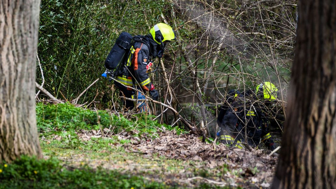 De brandweer heeft het vat onderzocht