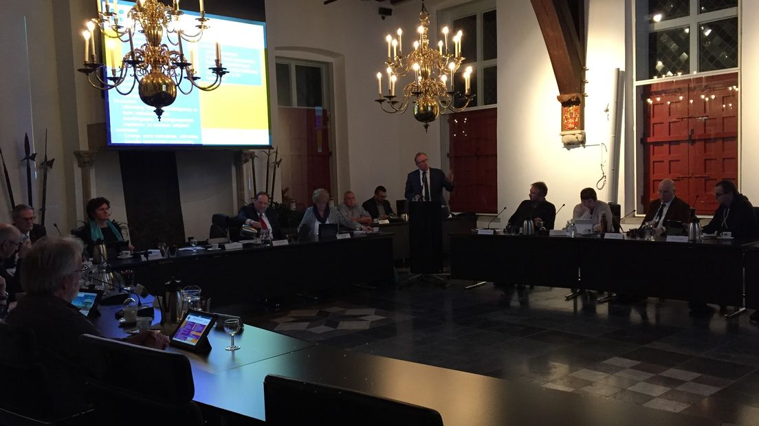 Elie van Strien in de gemeenteraad van Sluis