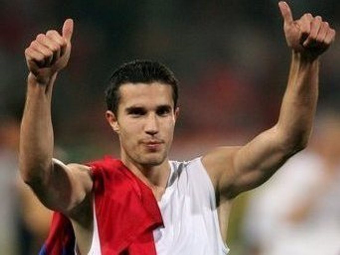 robin van persie.cropresize-1.cropresize-1.cropresize-1.jpg