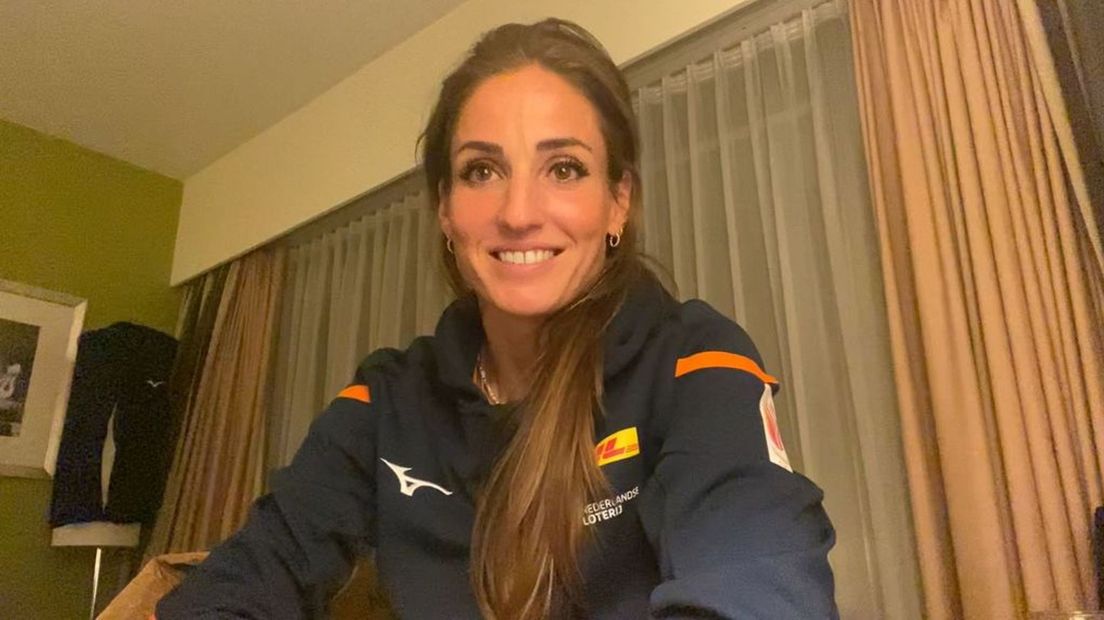 Myrthe Schoot neemt ons mee achter de schermen van het WK.
