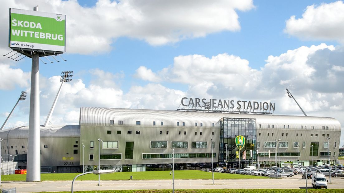 Cars Jeans Stadion