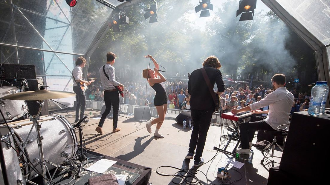 Muziek, drankjes en hapjes uit 60 landen op het Embassy Festival