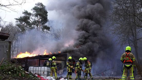 Zeer grote brand in loods Heilig Landstichting