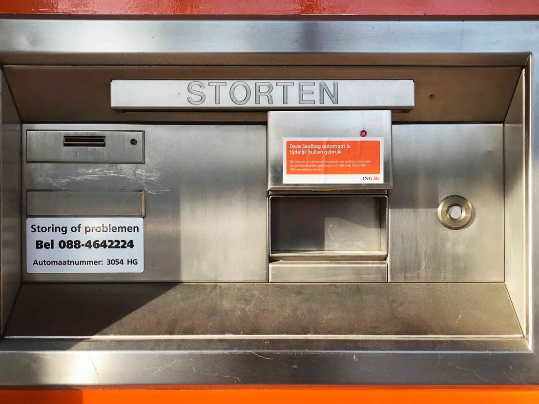 Banken sluiten sealbagautomaten (Rechten: ANP)