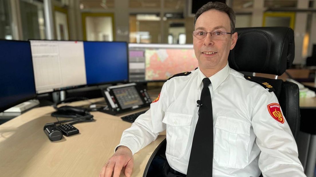 Dave de Leeuw, coördinator van de Meldkamer Brandweer in Hengelo