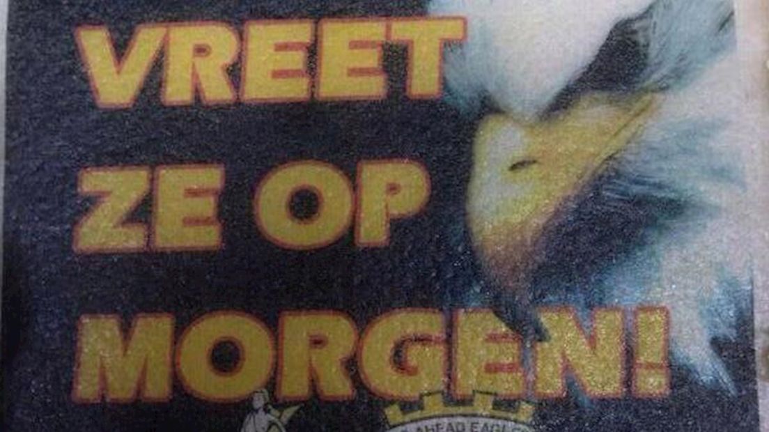 De taart die Go Ahead Eagles ontving