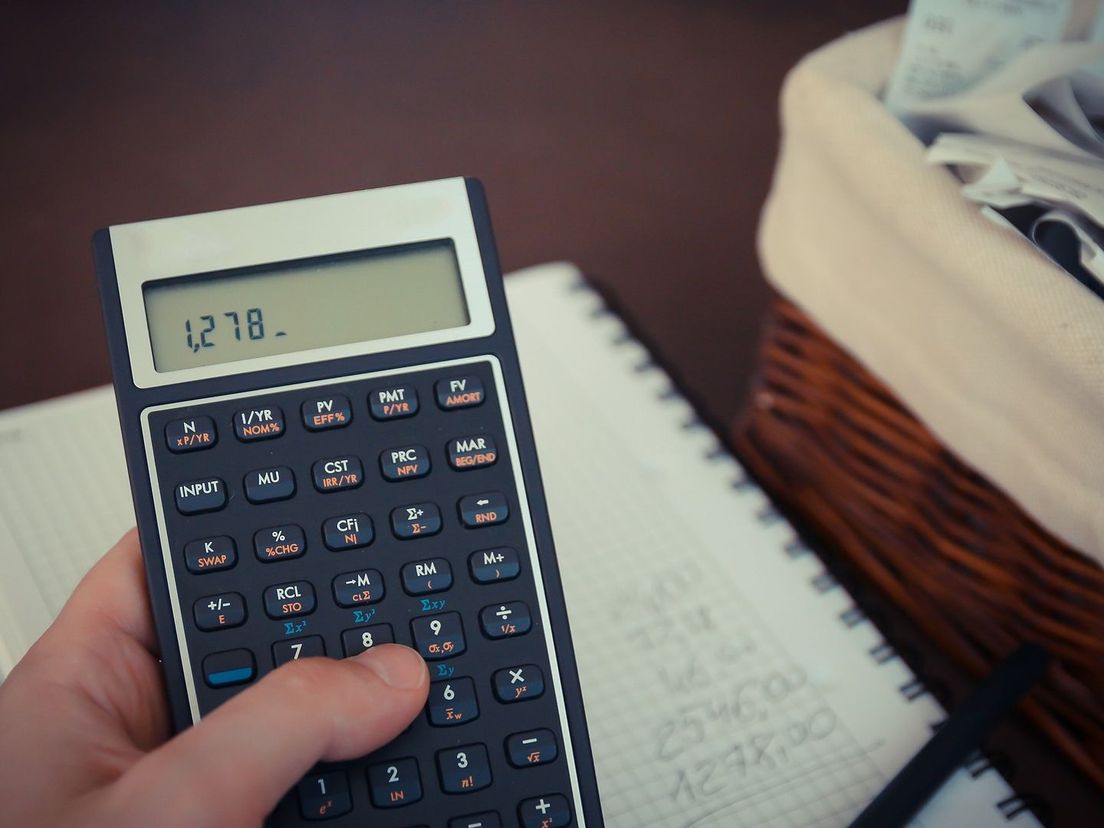 Wie op 'heronderzoeksgesprek' moest komen moest alle bankafschriften op tafel leggen en elke euro uitleggen