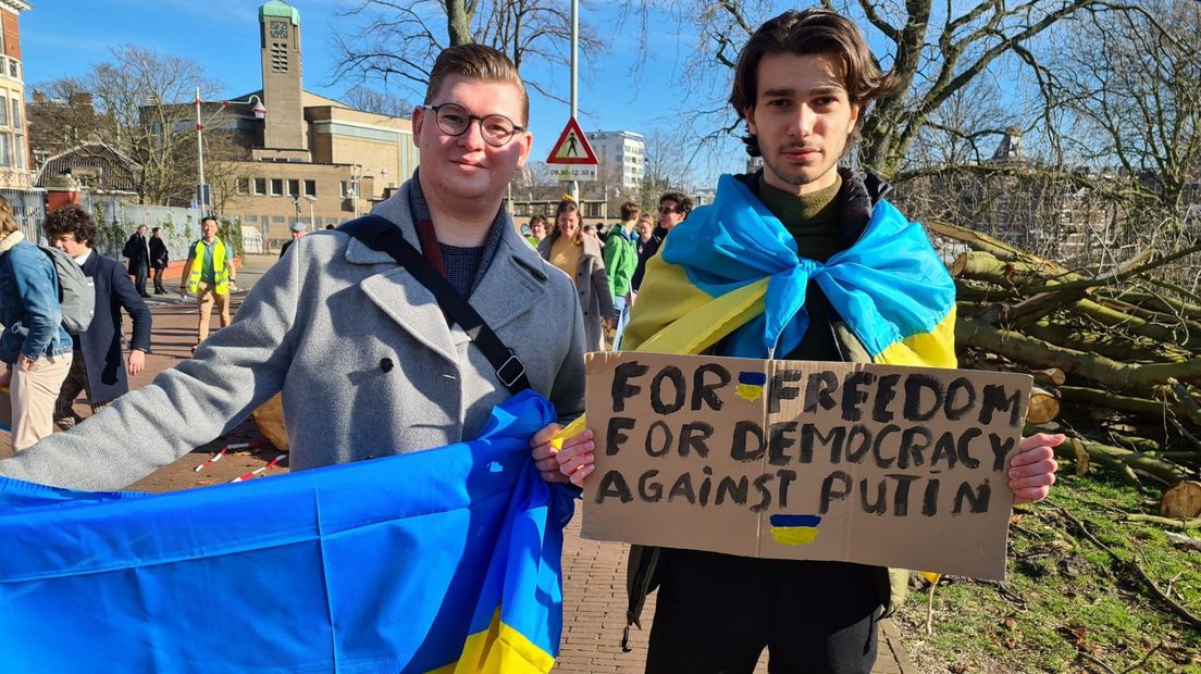 Erik (rechts) heeft familie in Oekraïne