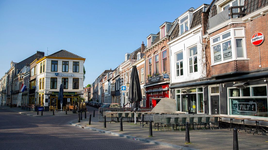 Een lege Utrechtse binnenstad.