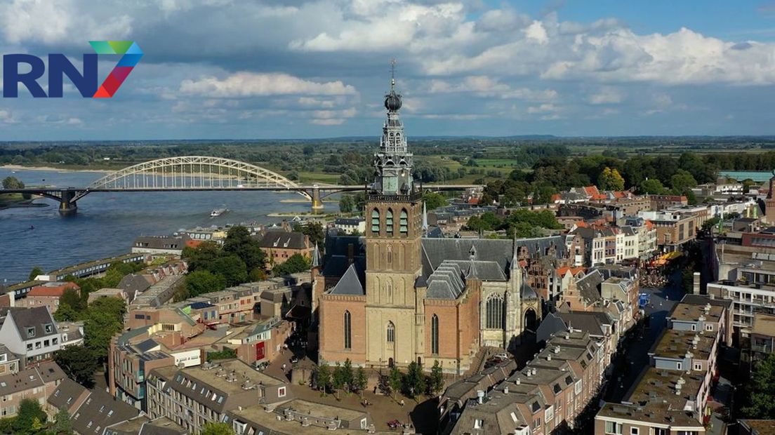 Stevenskerk vanuit de lucht