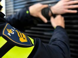 Twee mannen aangehouden die rekening van bejaarde vrouw in Colmschate wilden leegtrekken