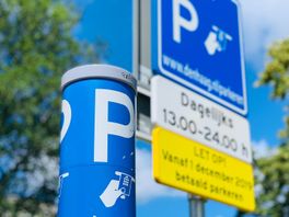 Bijna overal betaald parkeren en extra geld naar armoede: dit betekent de Haagse begroting voor jou