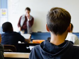 Schoolspullenpas is komend jaar minder waard: 'Gemeente moet juist gezinnen in armoede steunen'