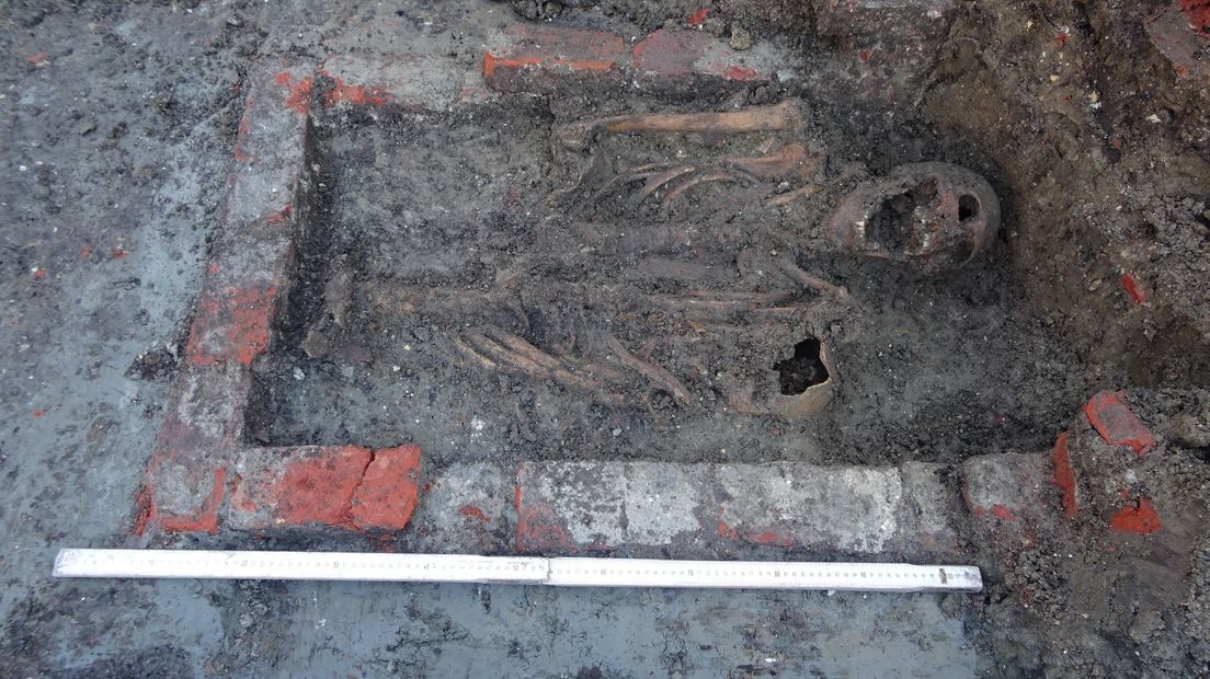 Skeletten gevonden bij opgravingen Sluis