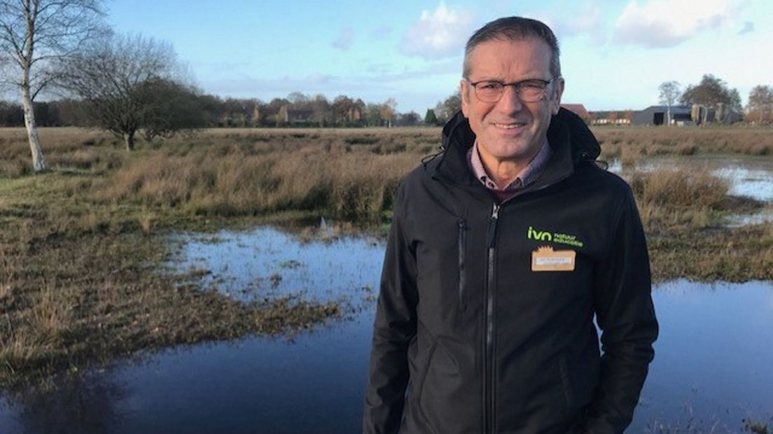Jan Ruitenberg bij het Rabbingerveld