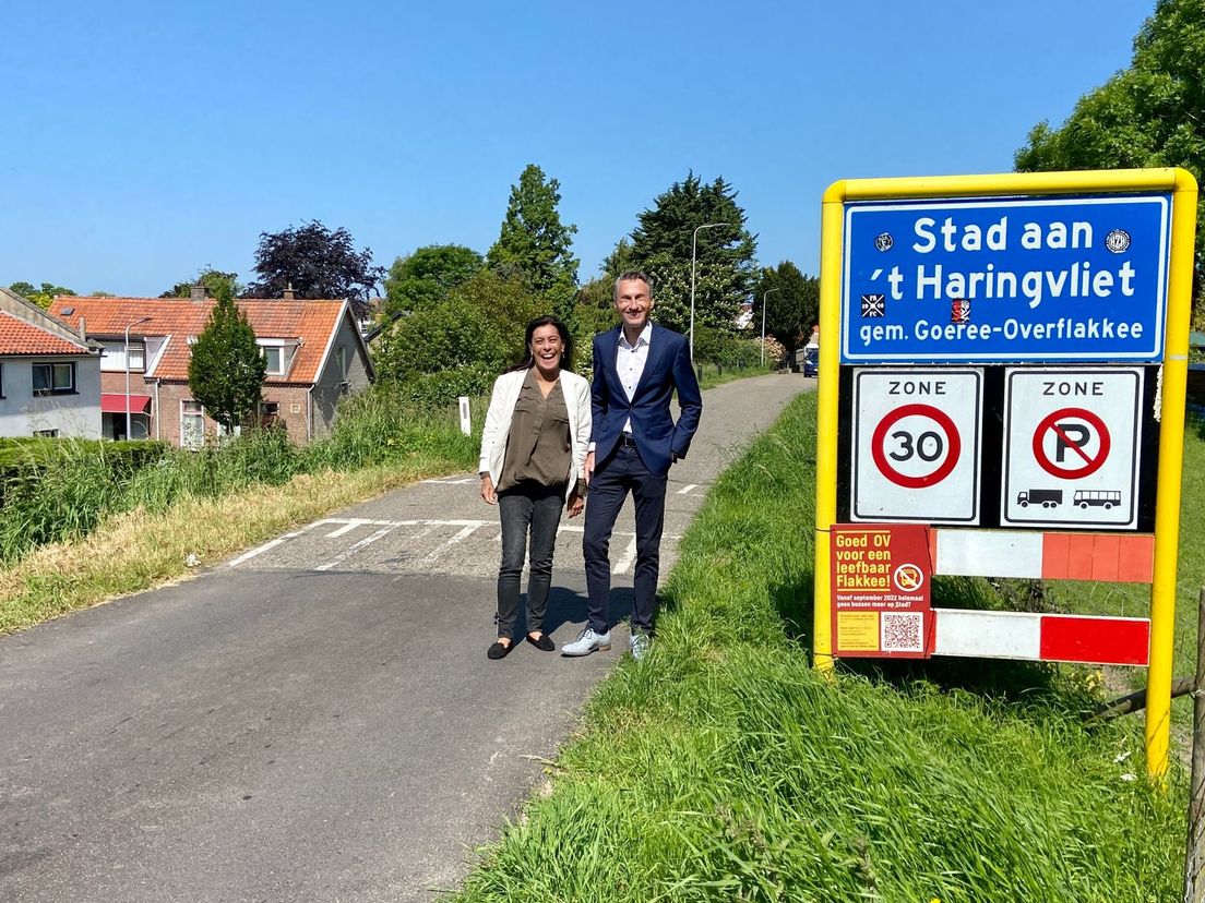 Stella Braber en Laurens Huizer in Stad aan 't Haringvliet