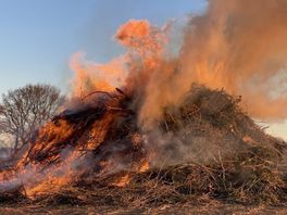 Op deze plekken in Drenthe branden er paasvuren