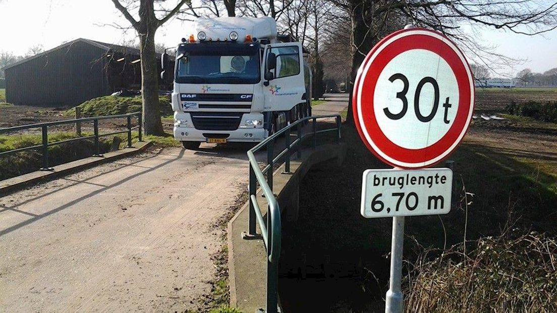 Steeds meer oude bruggen gesloten voor zwaar verkeer