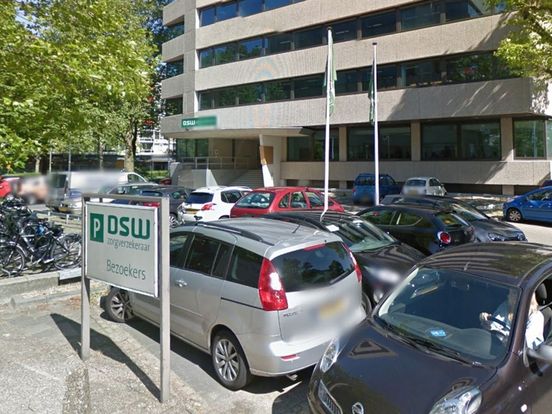 Schiedamse verzekeraar DSW alsnog als eerste met zorgpremie 2022;  maandpremie stijgt met € 3,25 - Rijnmond