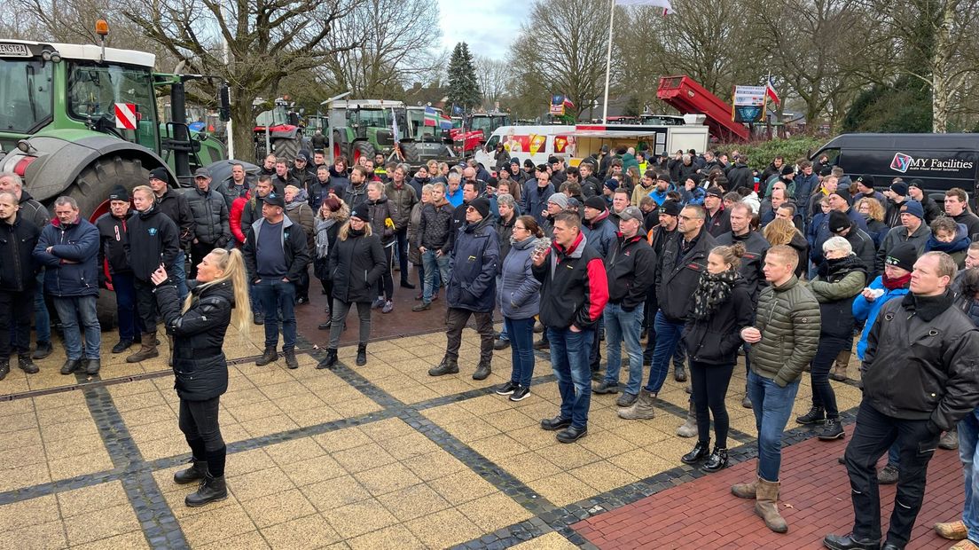 Boeren trokken vandaag naar het provinciehuis in Assen