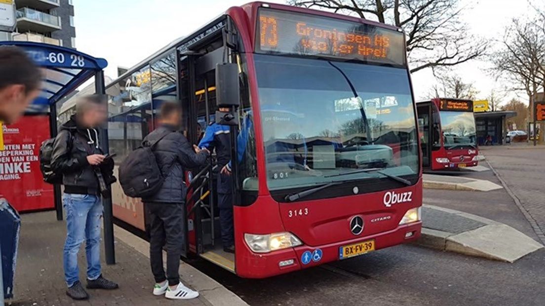 Er is veel overlast in de bus van en naar Ter Apel (Rechten: Steven Stegen/RTV Drenthe)