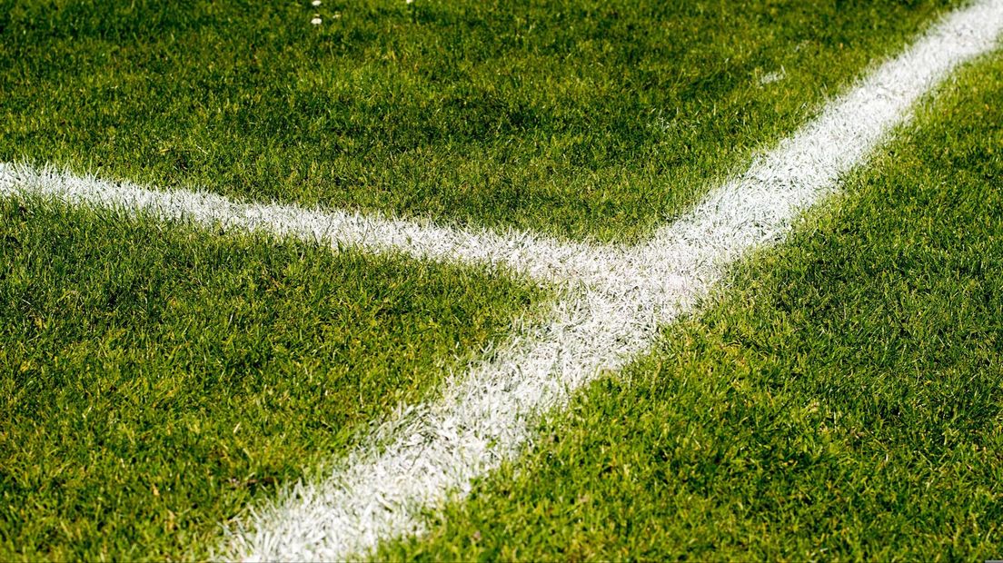 Voetbalveld