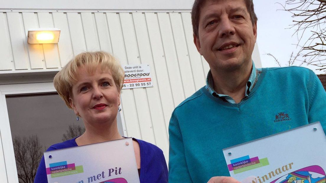 Dorpsondersteuner Renate Bruin en huisarts en initiatiefnemer Hans Berg