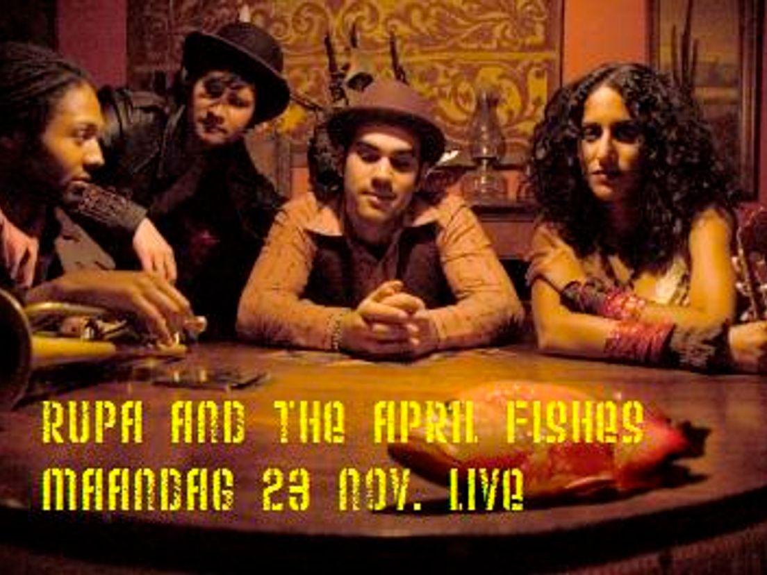 Rupa and the April Fishes in Live Uit Lloyd