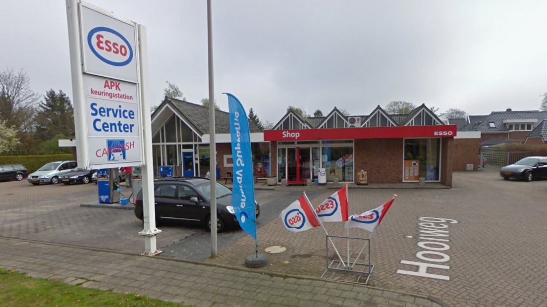 Het benzinestation aan de Hooiweg (Rechten: Google Streetview)