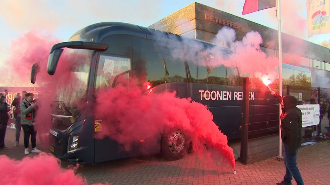 Supporters De Treffers vol vertrouwen naar Doetinchem